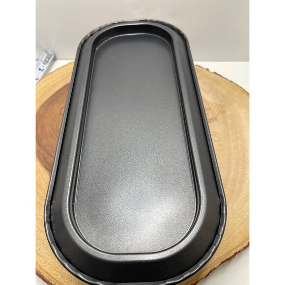 Nonstick Steel Loaf Pan With Detachable Bottom & Locking Side Clip - Picture 6 of 10